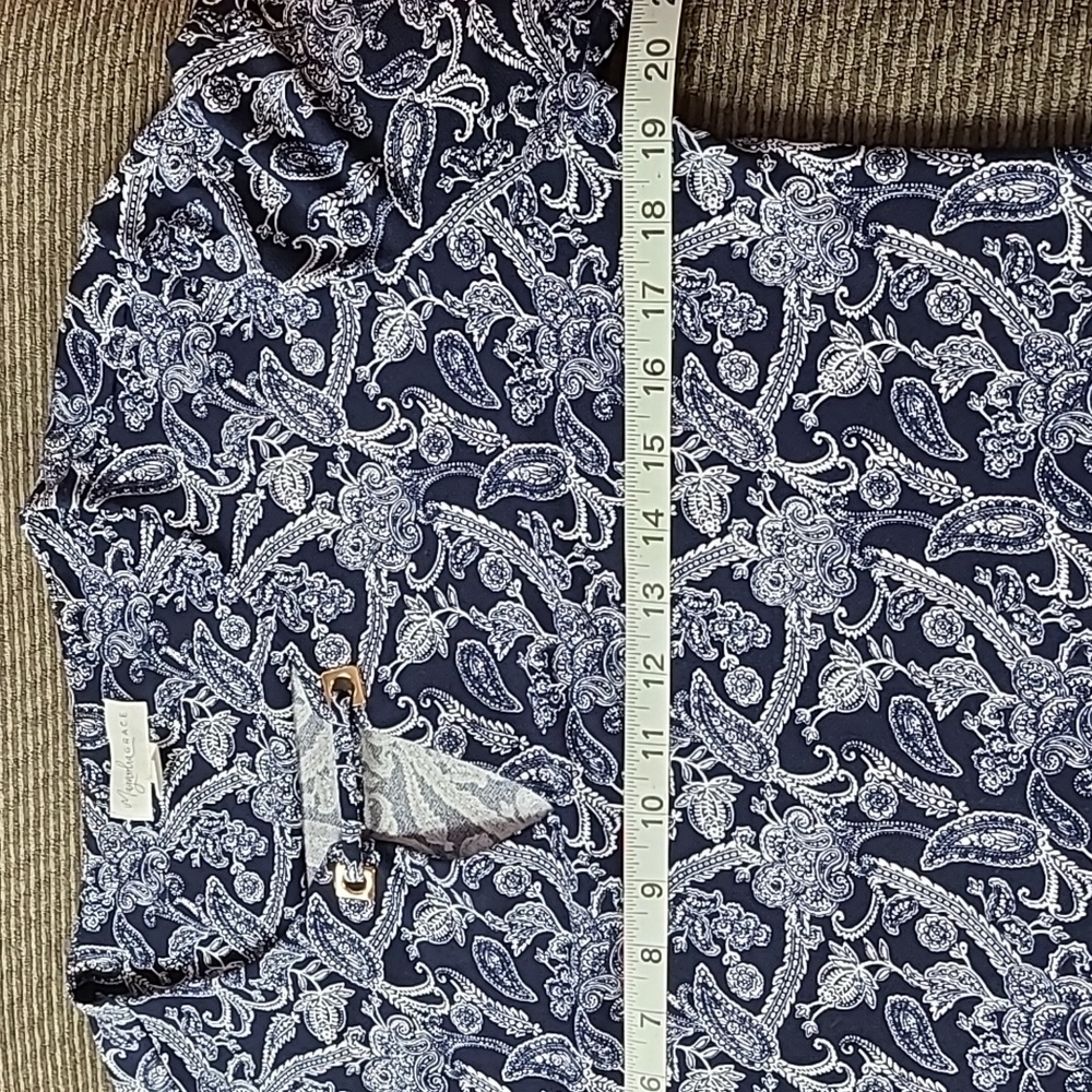 Magnolia Grace Paisley Print Blouse - Picture 10 of 12